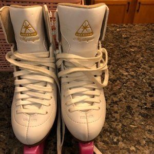 Jackson Mystique Ice Skates, Girls size 2